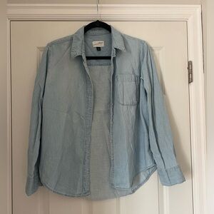 Light denim chambray